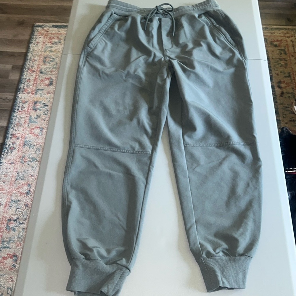 Stretch Tech Gray Joggers Quick Dry Size Medium